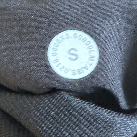 Lululemon T.H.E. Short 9" Linerless Black Sz Small - Picture 10 of 11